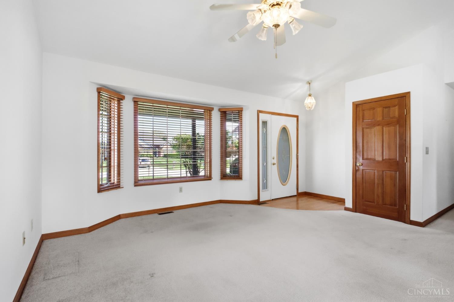 120 Jodee Drive Property Photo 12