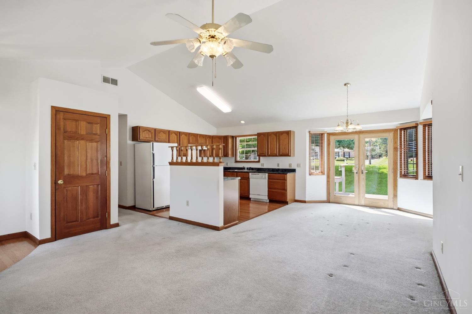 120 Jodee Drive Property Photo 13