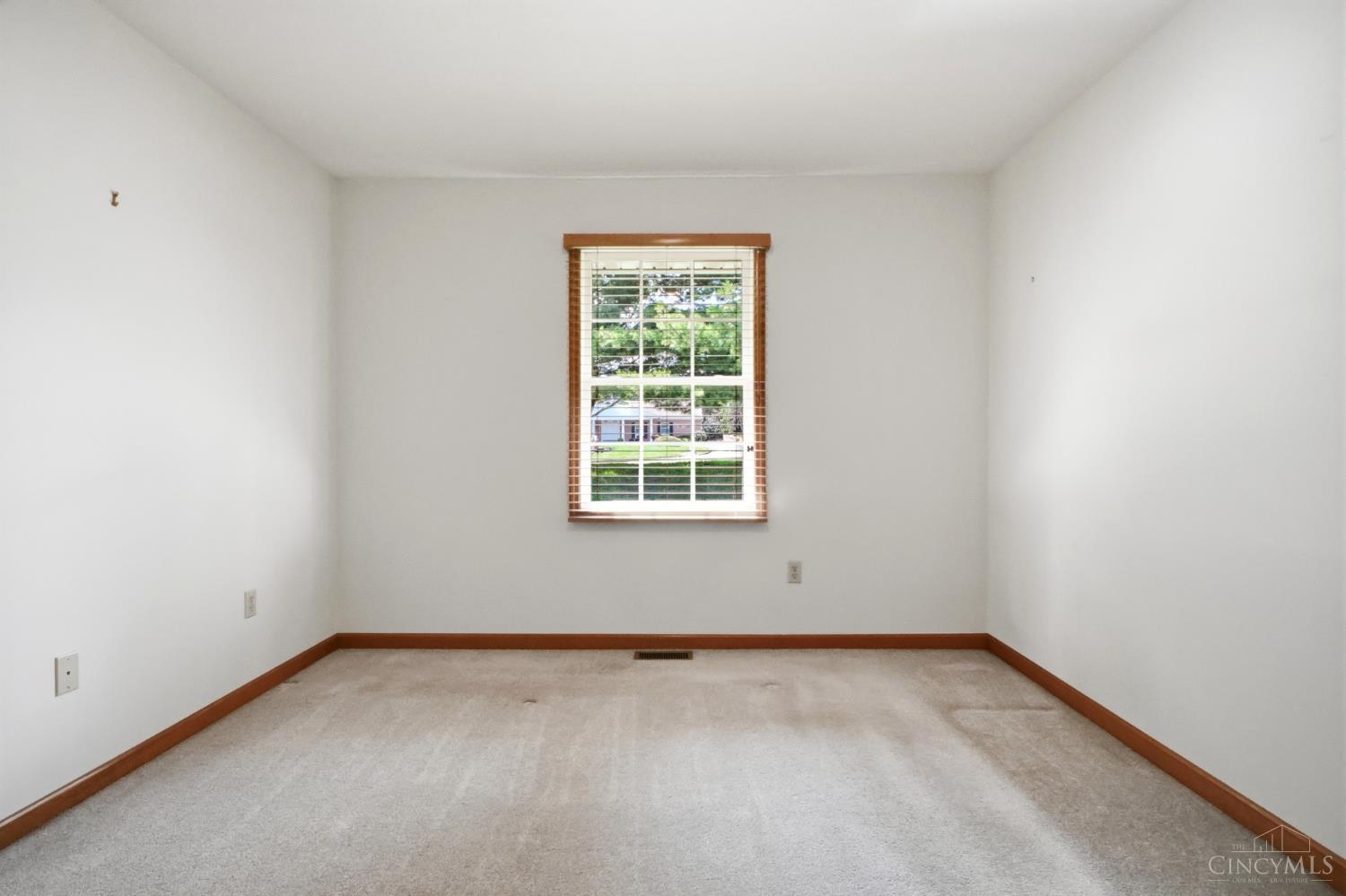 120 Jodee Drive Property Photo 28