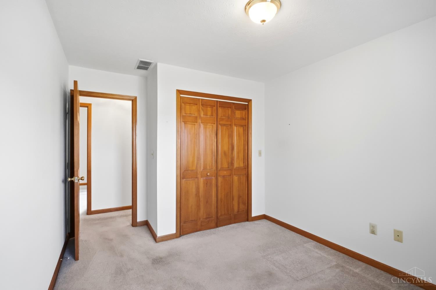 120 Jodee Drive Property Photo 34