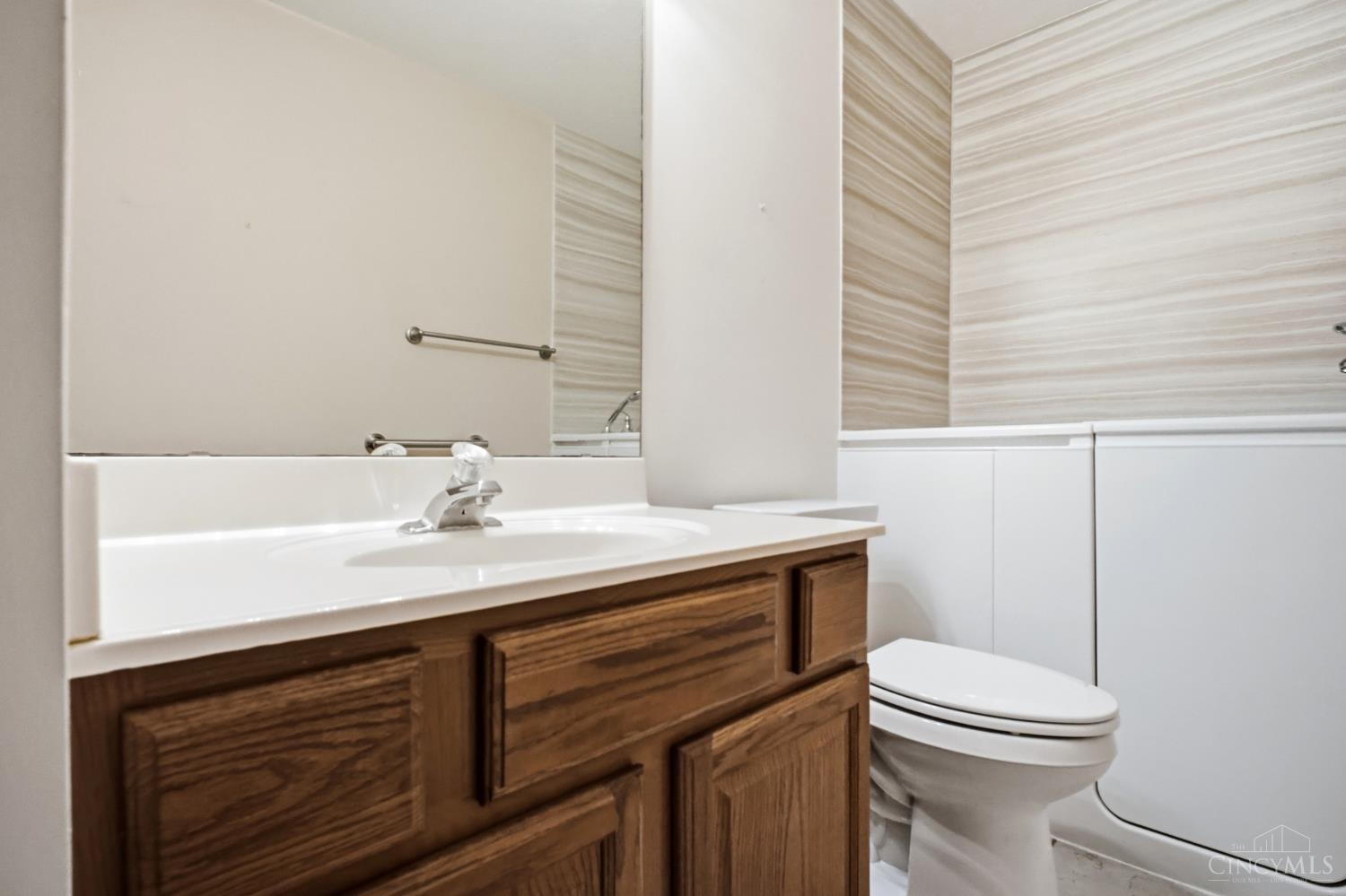 120 Jodee Drive Property Photo 35