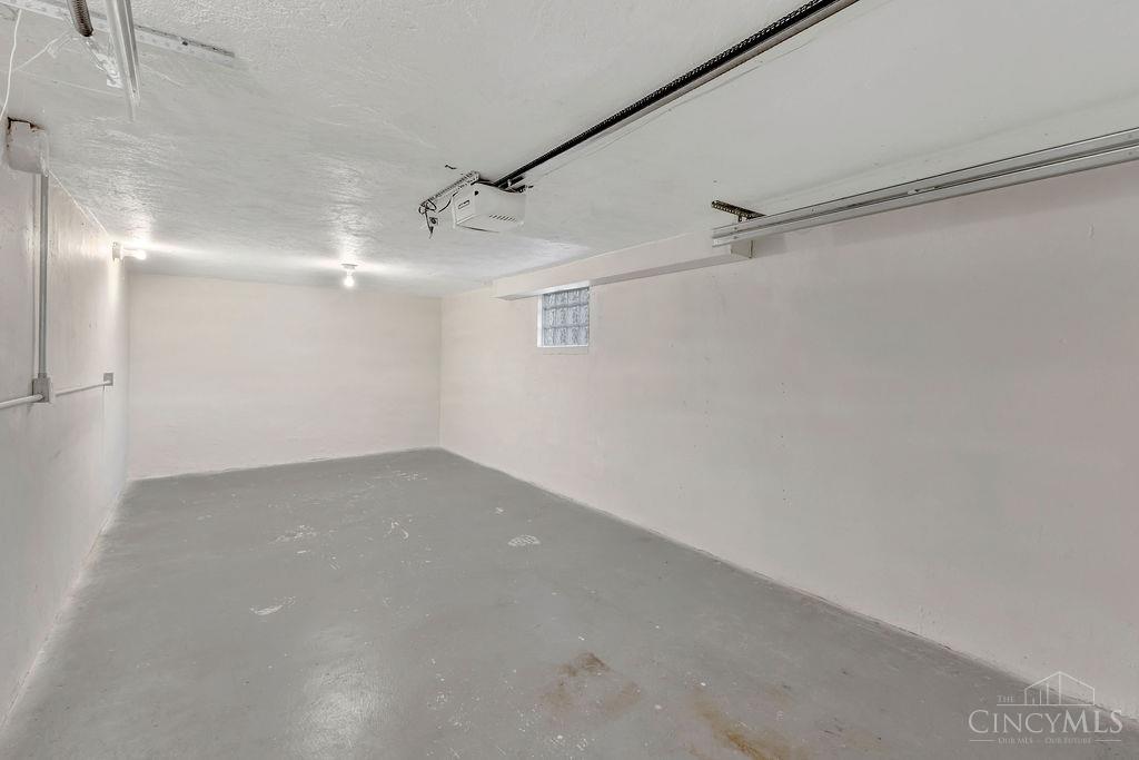 8418 Clough Pike Property Photo 32