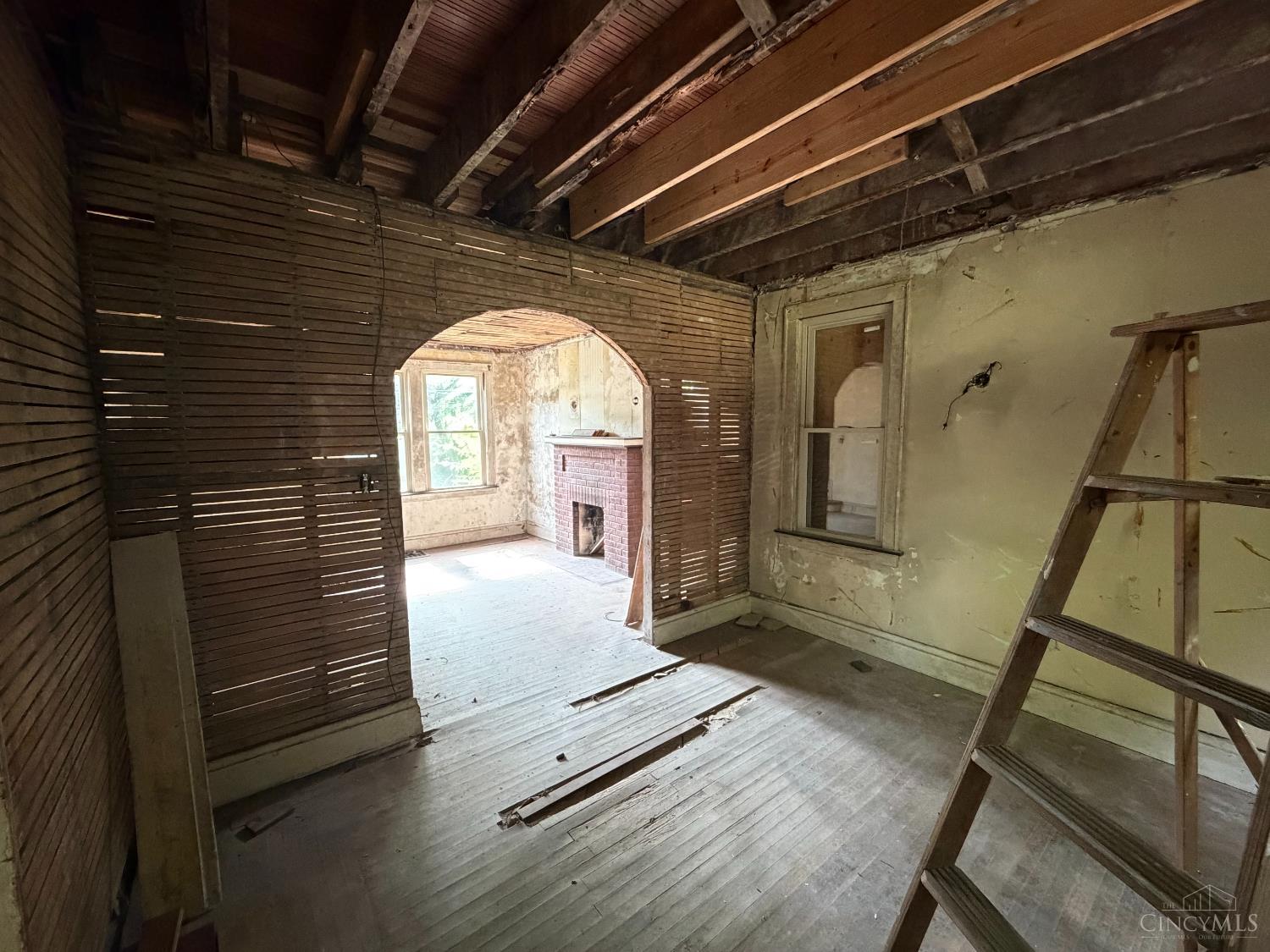660 Steiner Avenue Property Photo 11