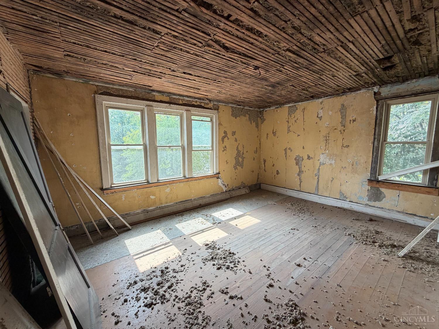 660 Steiner Avenue Property Photo 19