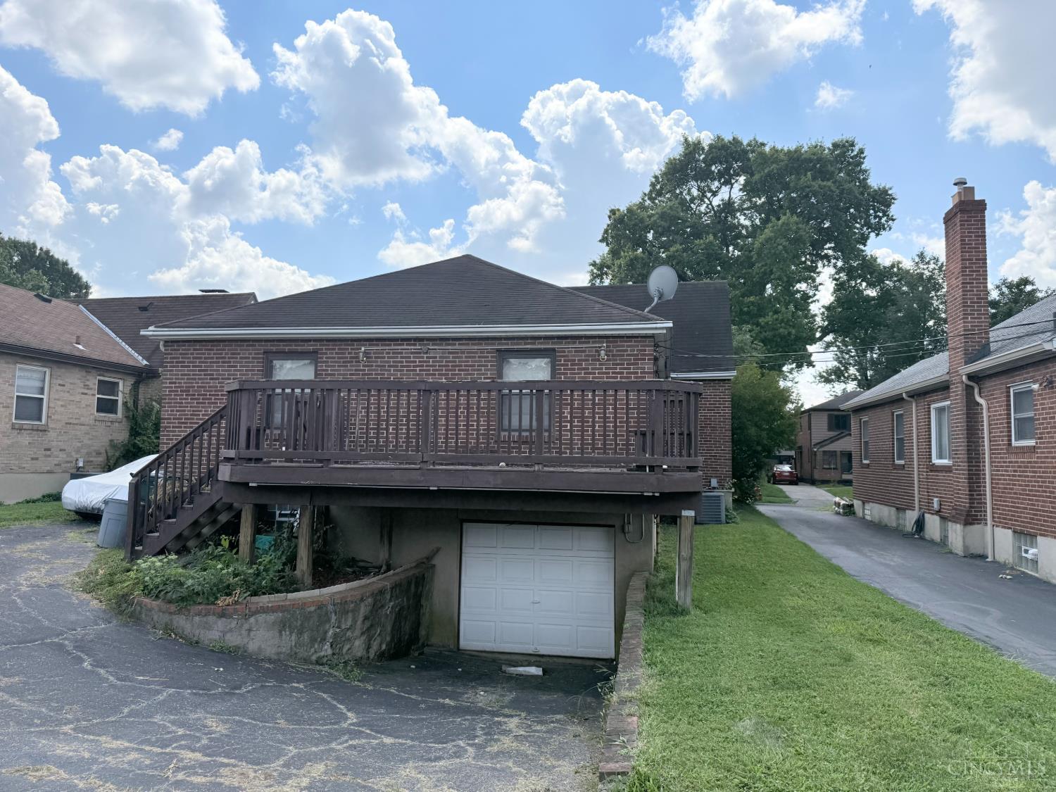 1812 Larchwood Place Property Photo 20