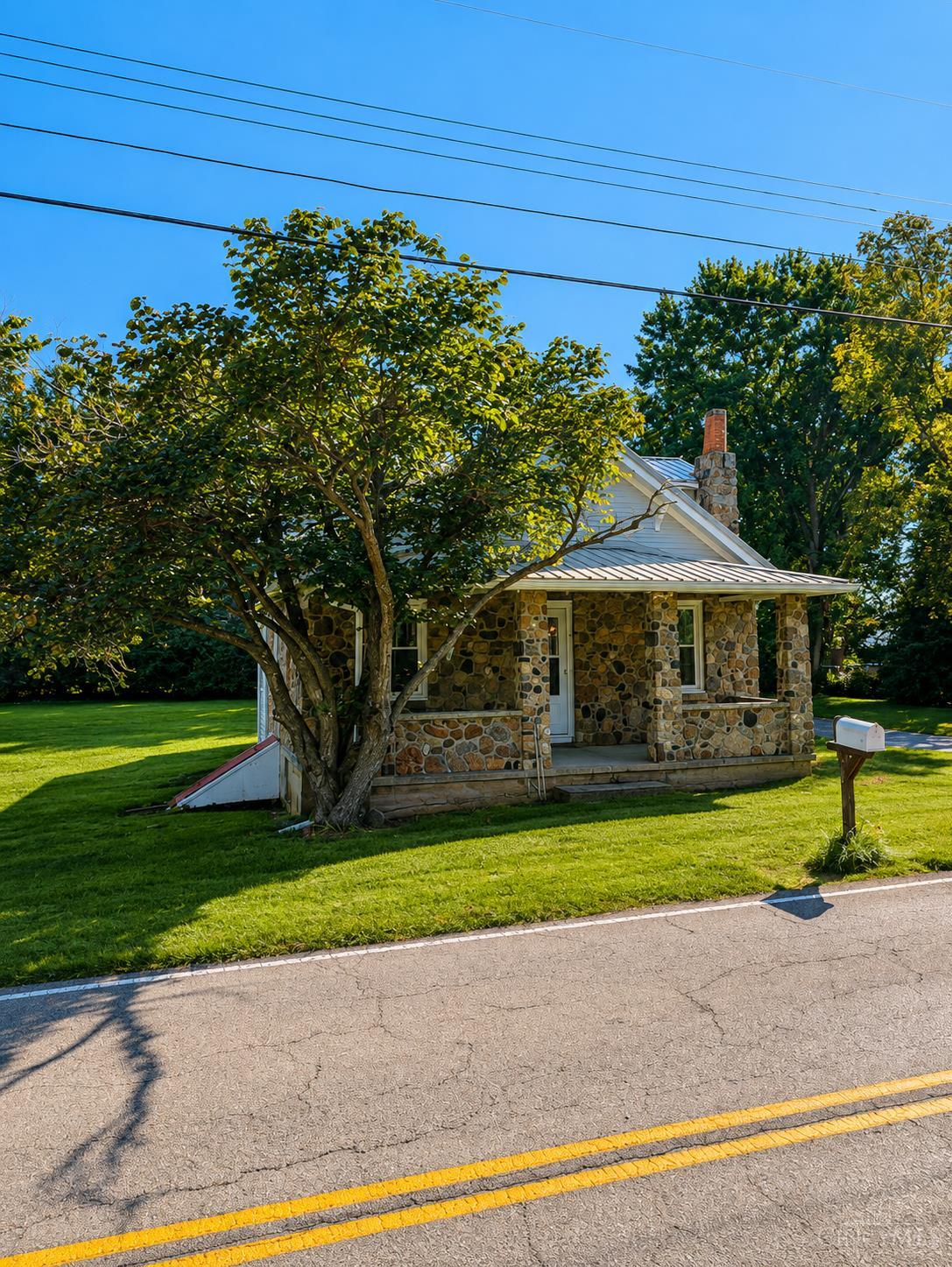 6812 Goshen Road Property Photo 1