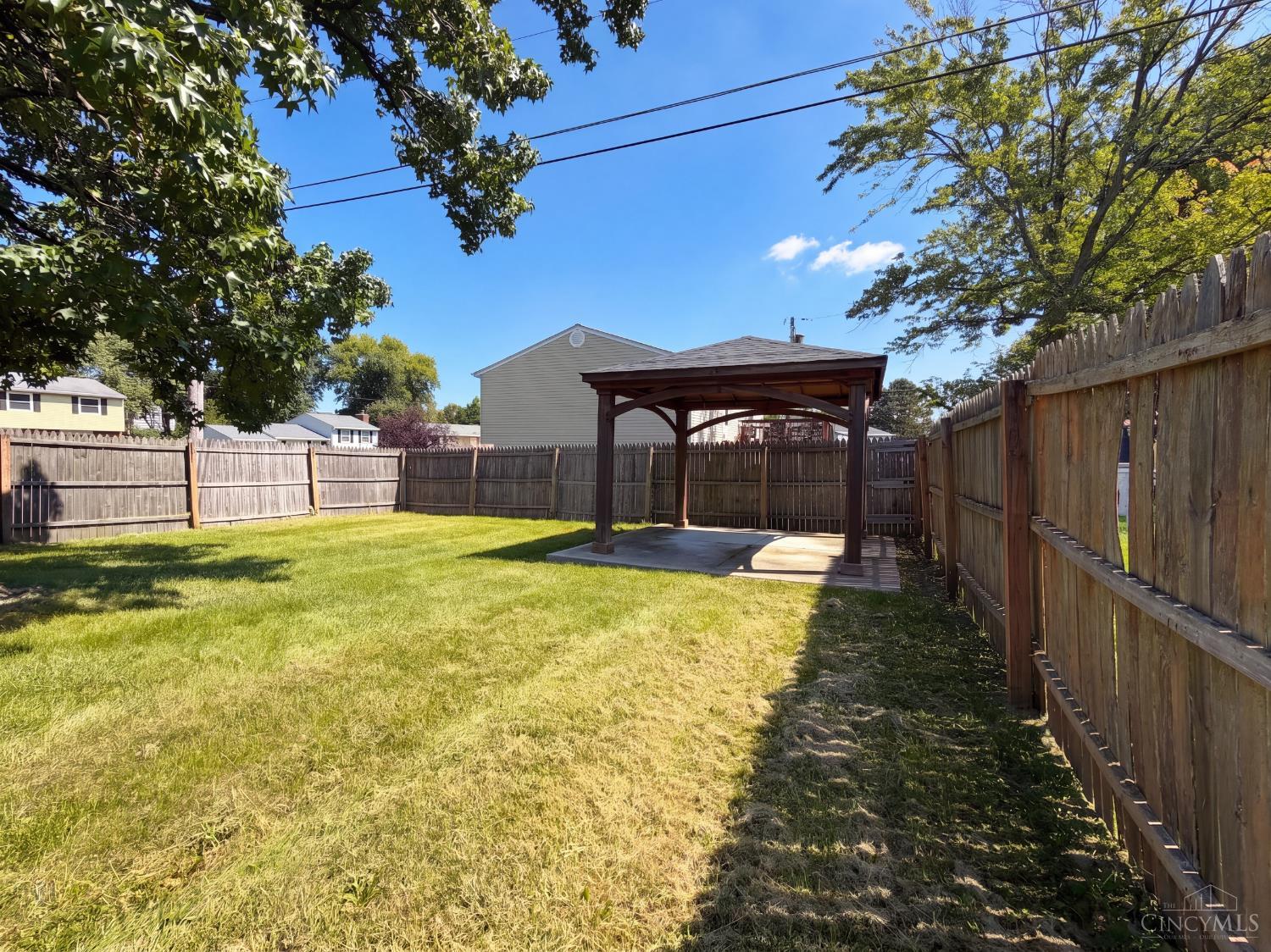 2891 Grosvenor Drive Property Photo 26