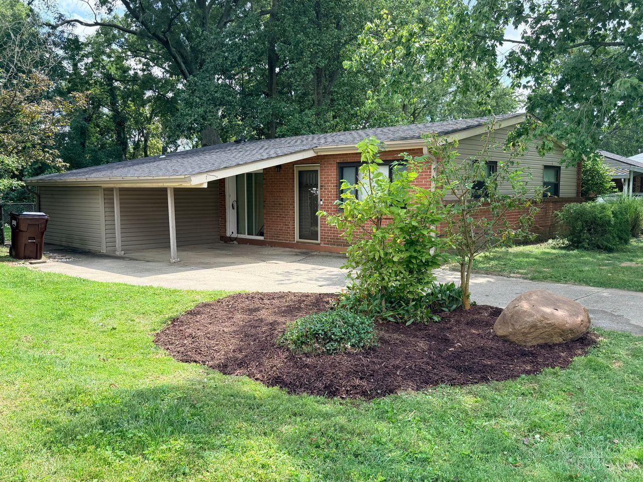 5690 Long Field Drive Property Photo 4