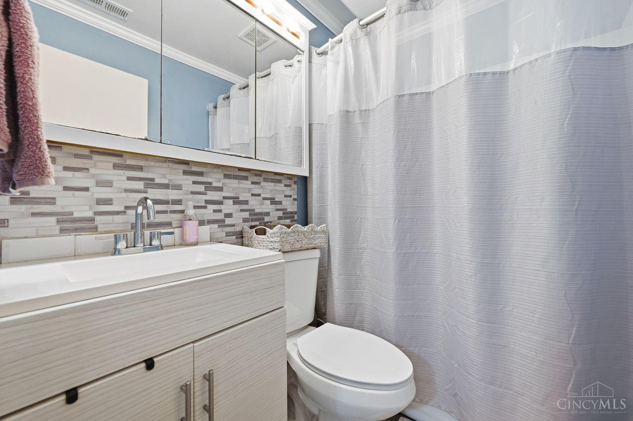 5690 Long Field Drive Property Photo 27