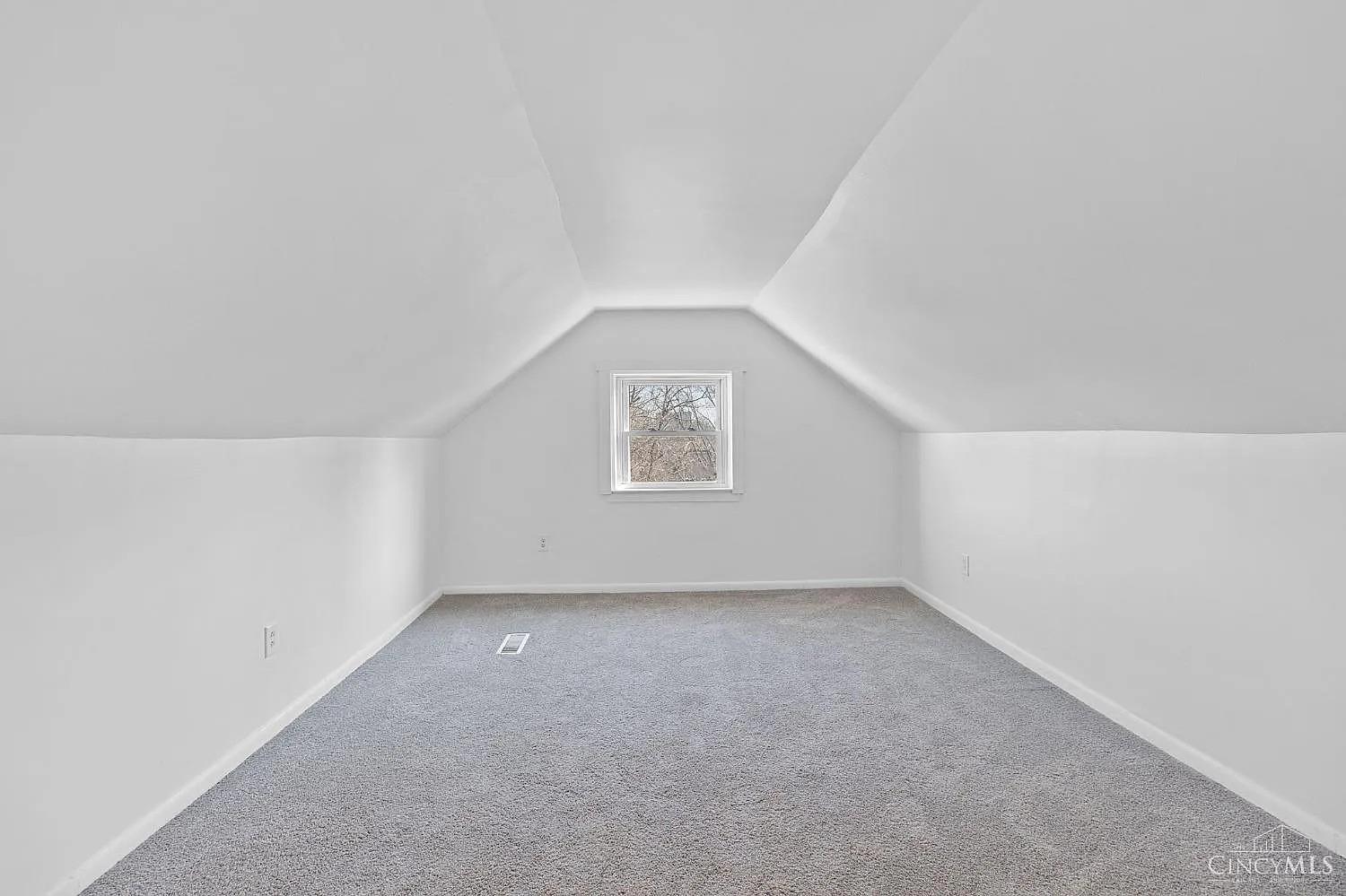 3518 Hudson Avenue Property Photo 17
