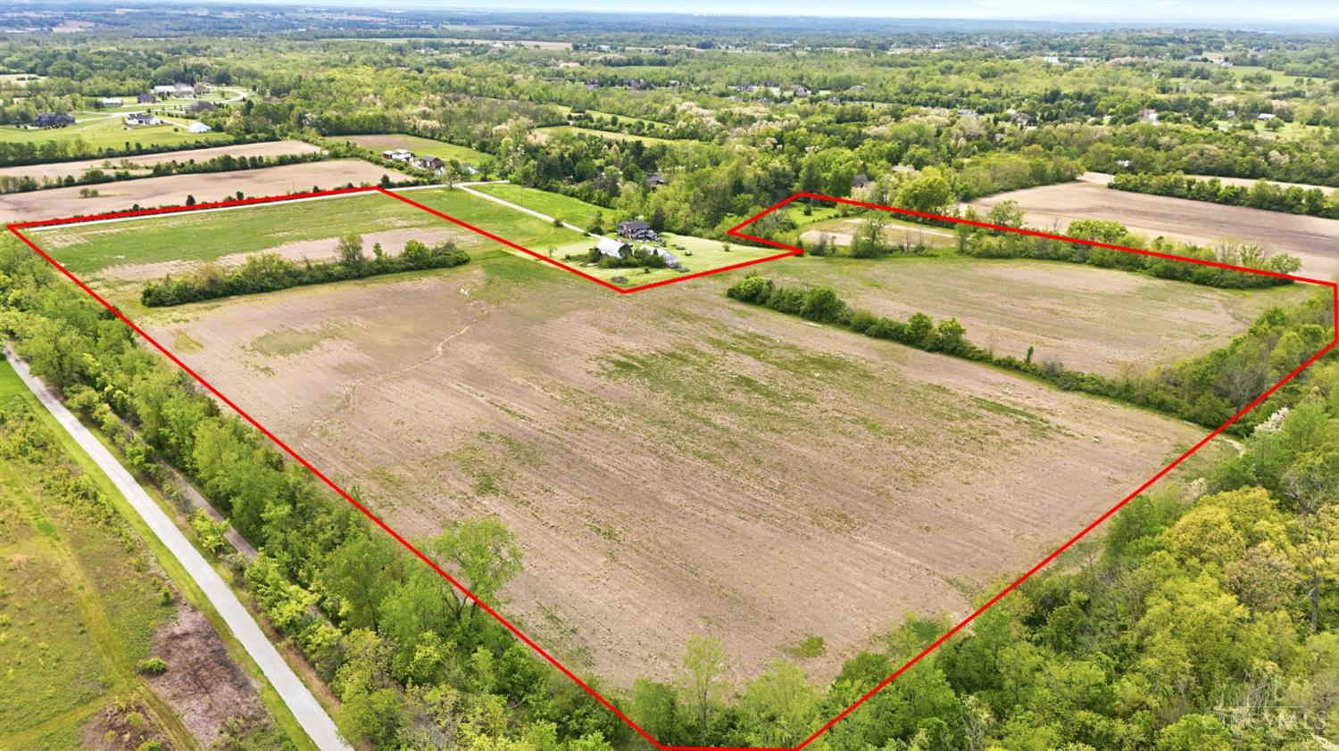 Lytle Road Property Photo 4