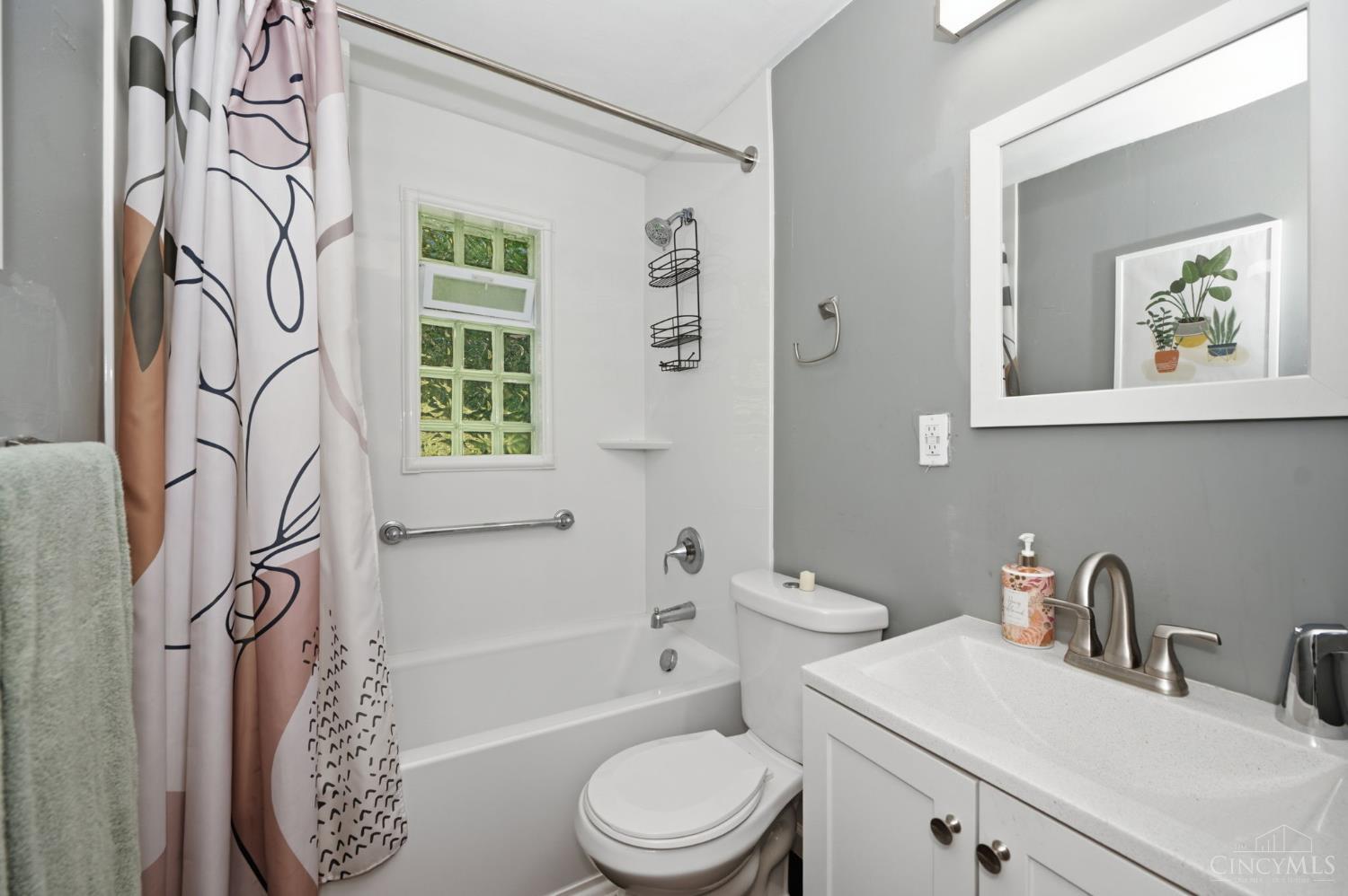 8269 Sandy Lane Property Photo 12