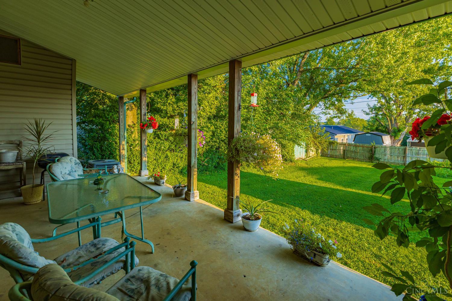 187 Vine Street Property Photo 12