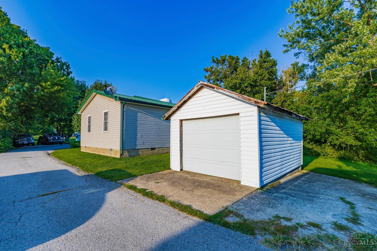 187 Vine Street Property Photo 17