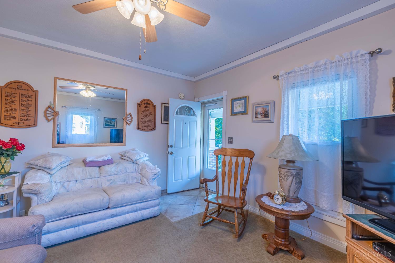 187 Vine Street Property Photo 29