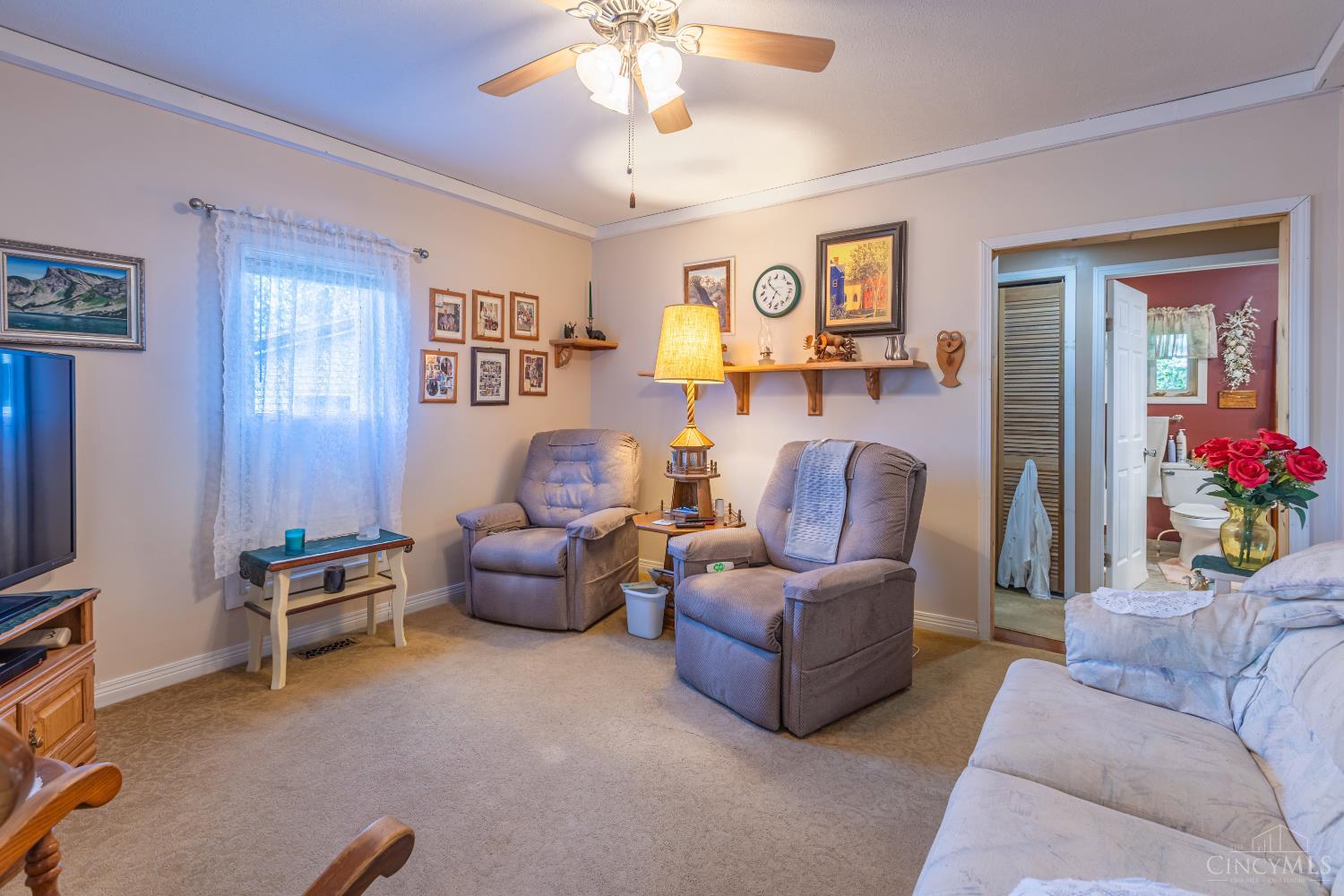 187 Vine Street Property Photo 31