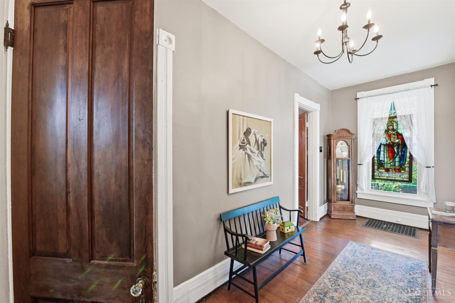1505 Aster Place Property Photo 8