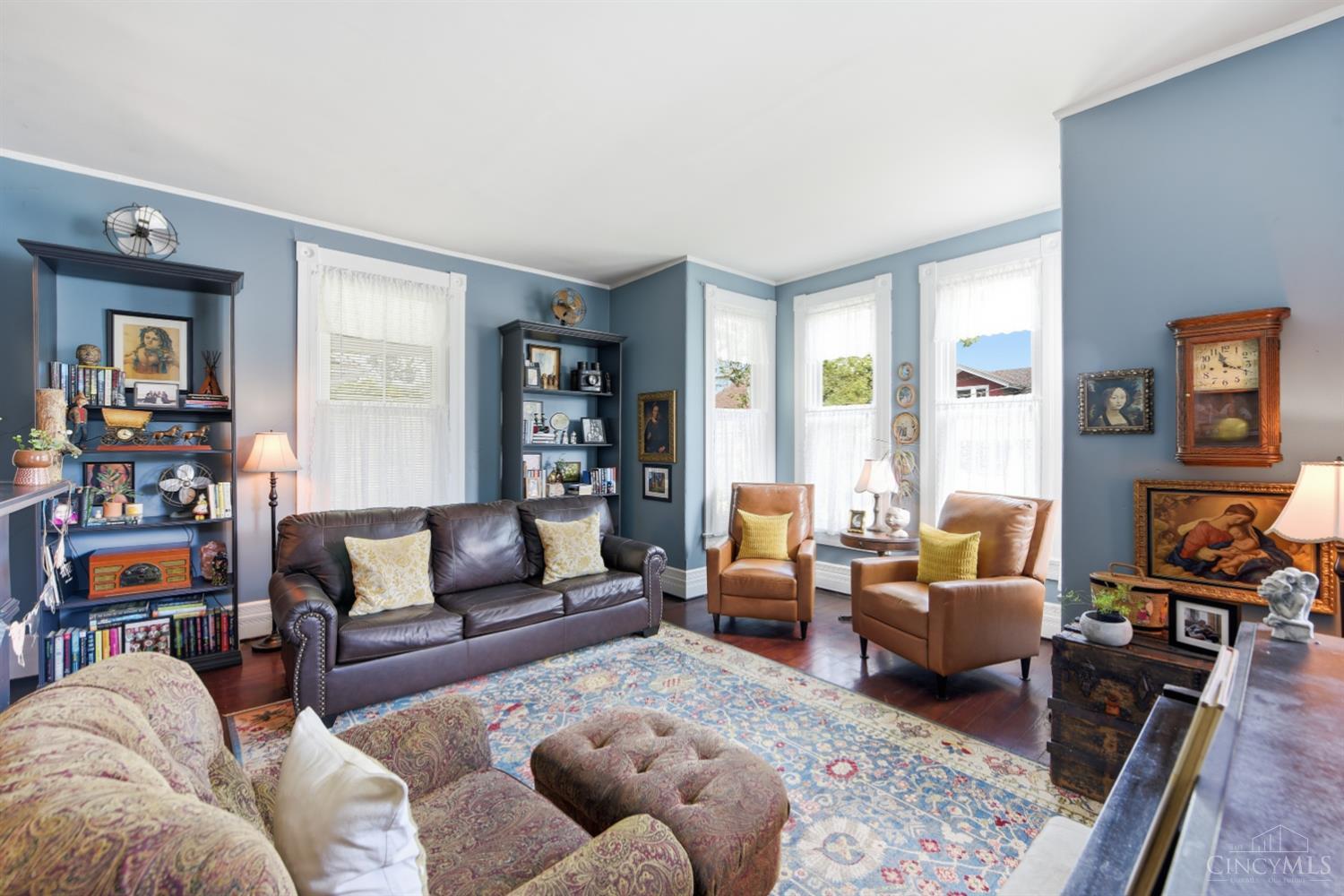 1505 Aster Place Property Photo 10