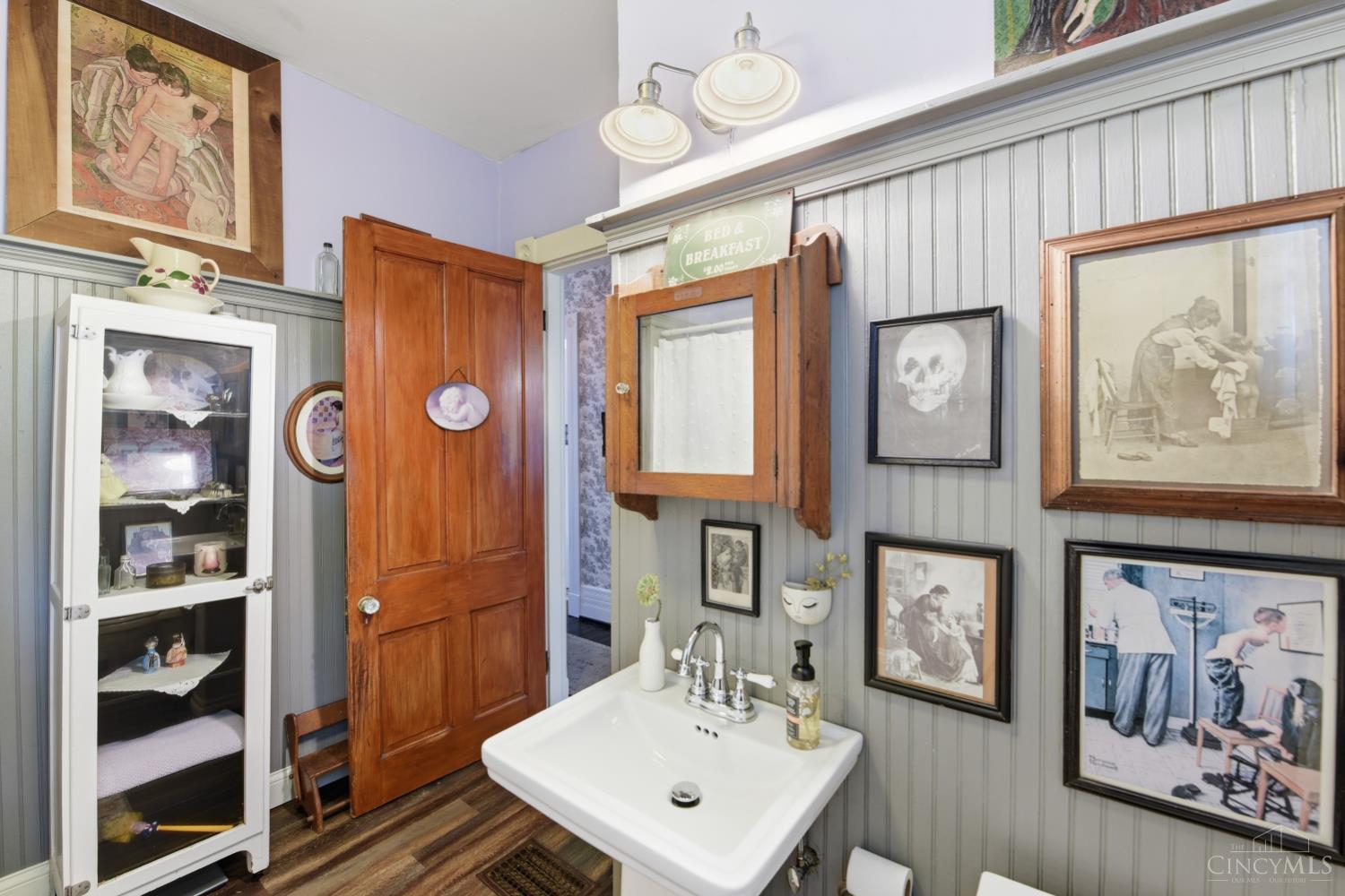 1505 Aster Place Property Photo 37