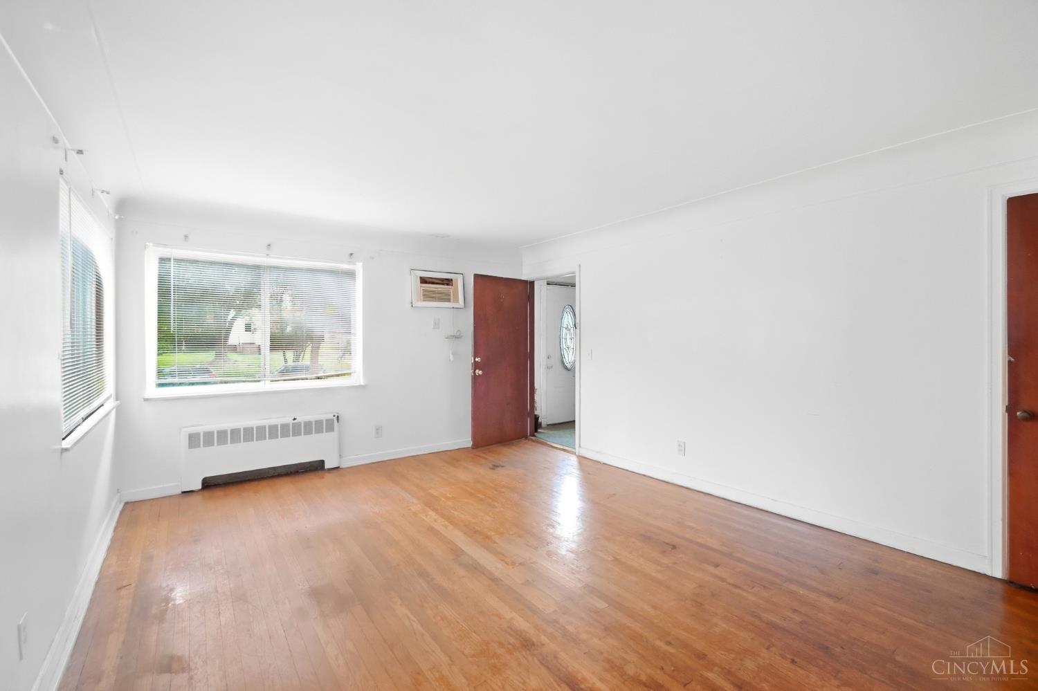 7131 Eastlawn Drive Property Photo 6