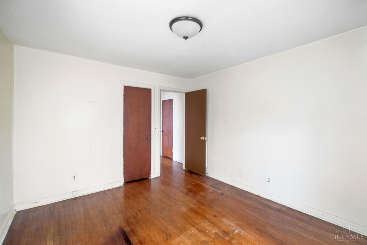 7131 Eastlawn Drive Property Photo 12