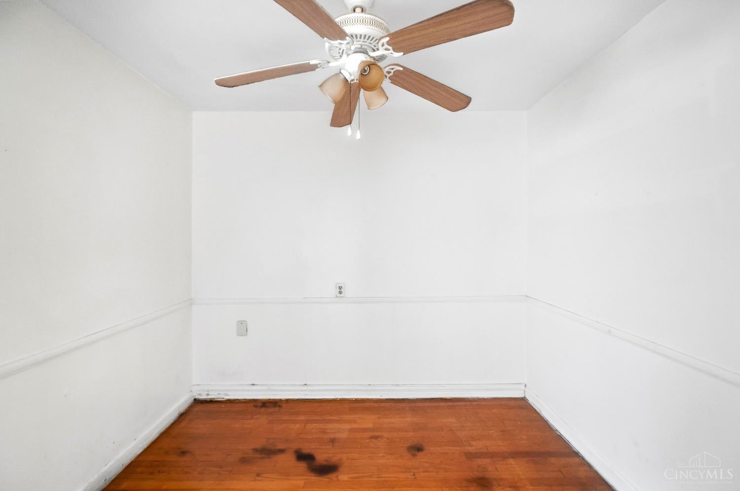7131 Eastlawn Drive Property Photo 14