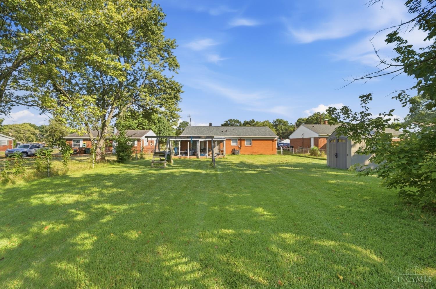 866 Crowden Drive Property Photo 17