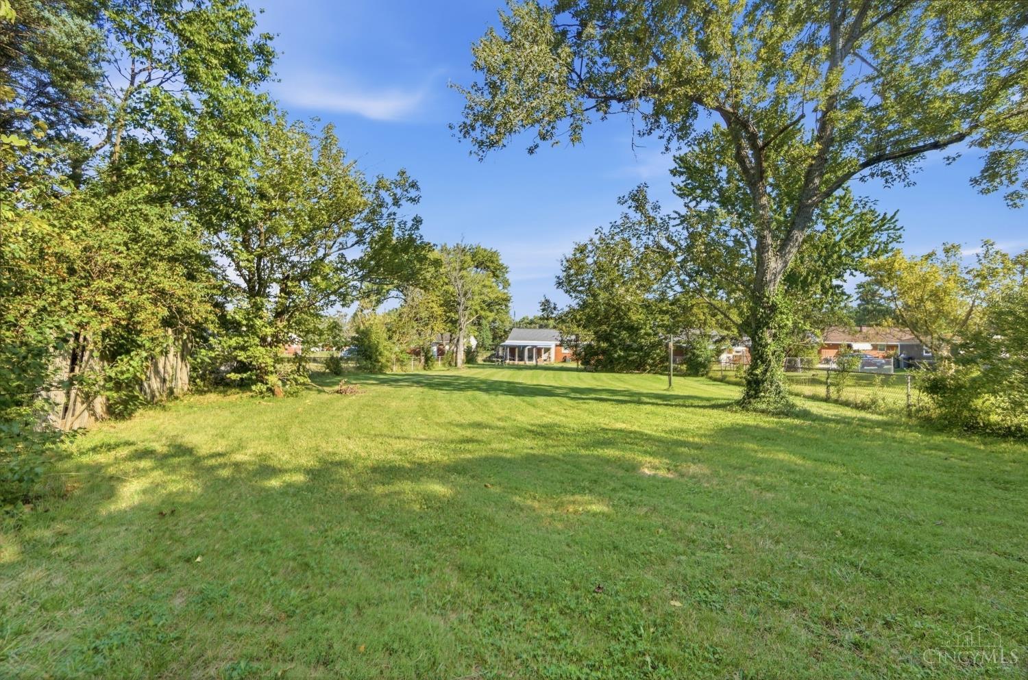 866 Crowden Drive Property Photo 18
