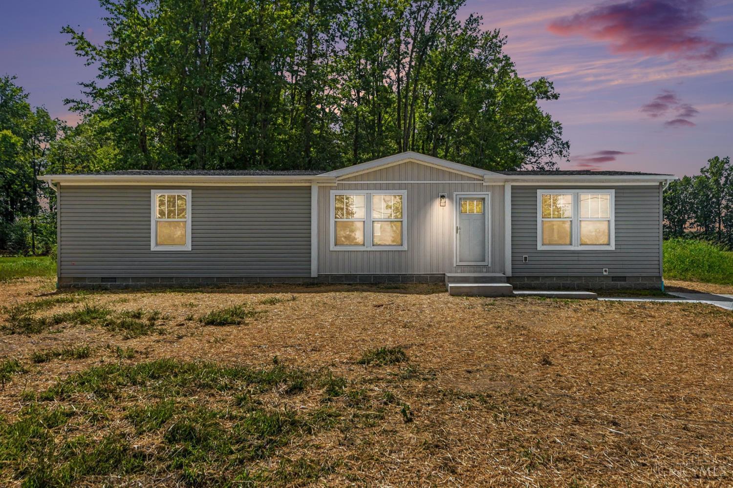 1724 Commissioners Way Property Photo 1
