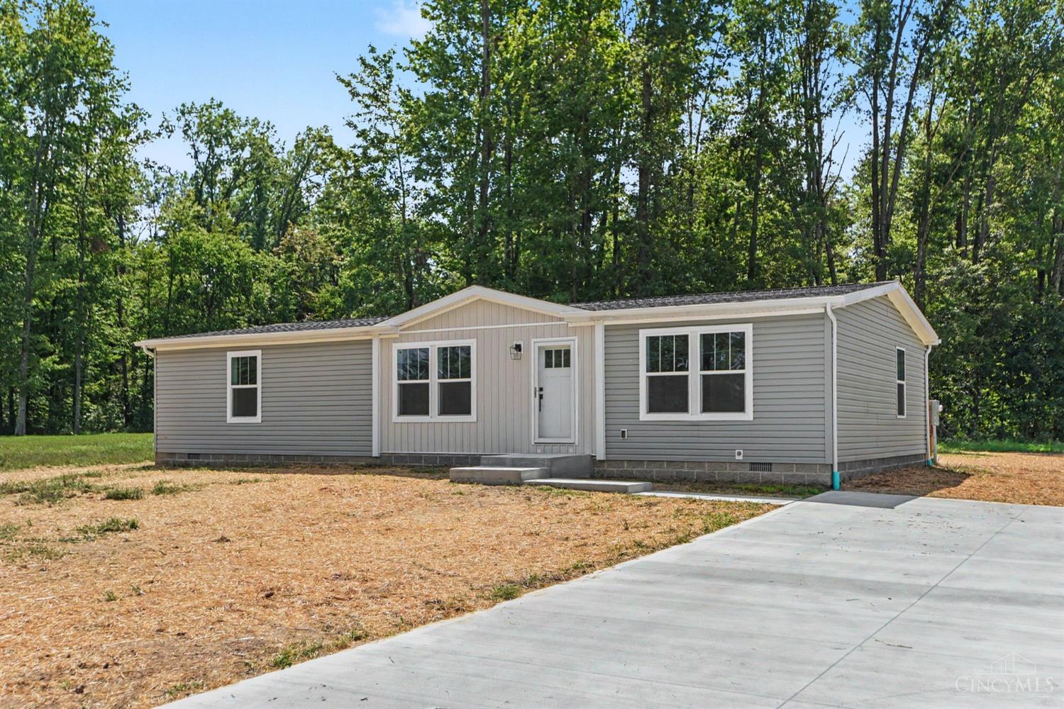 1724 Commissioners Way Property Photo 3