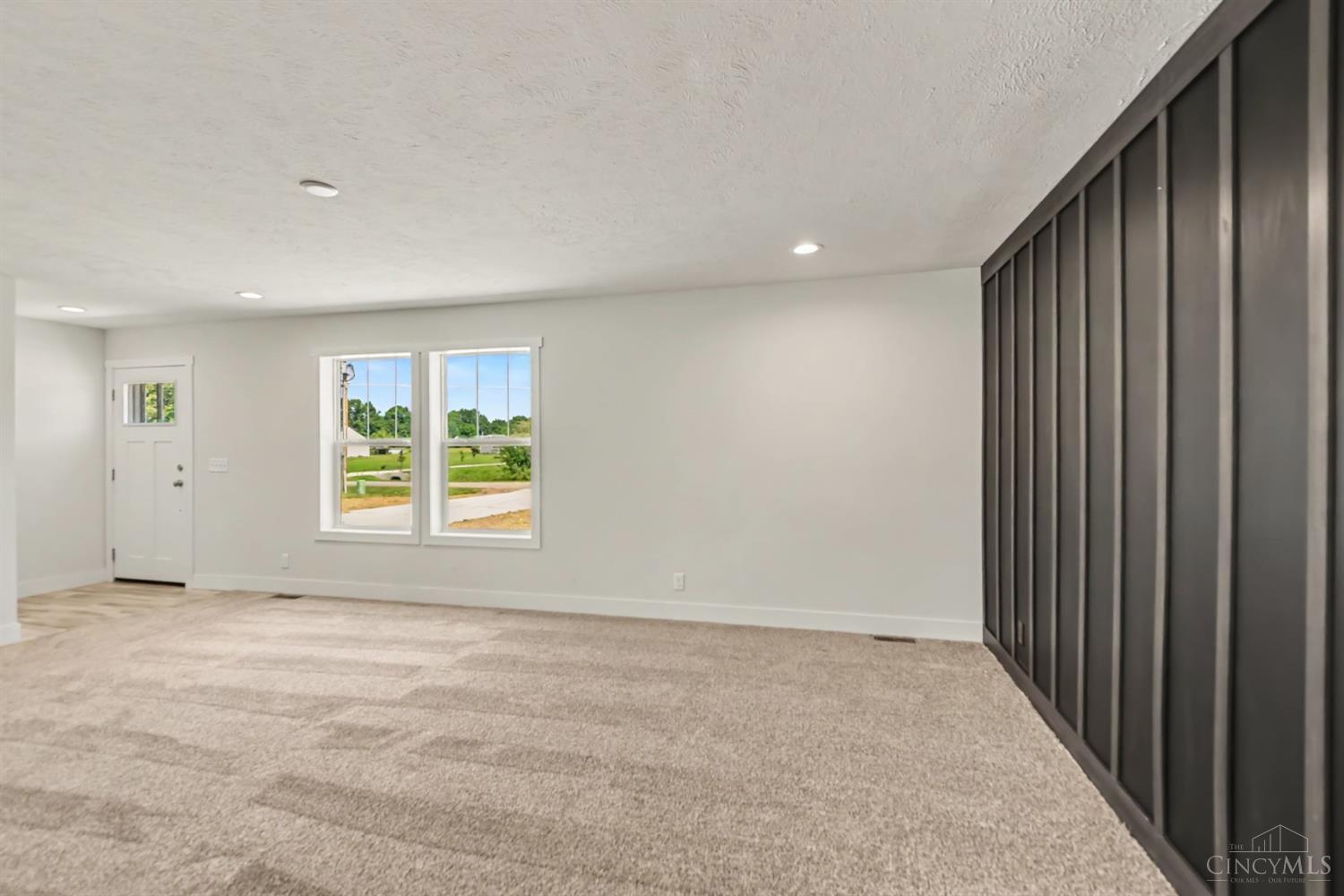1724 Commissioners Way Property Photo 11
