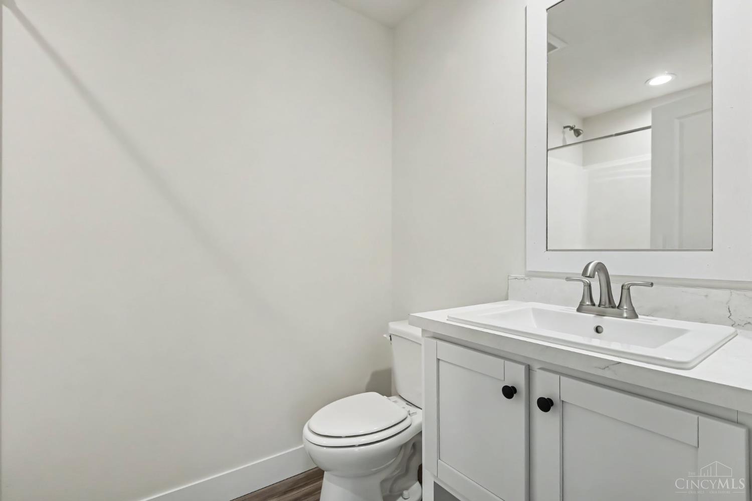 1724 Commissioners Way Property Photo 23