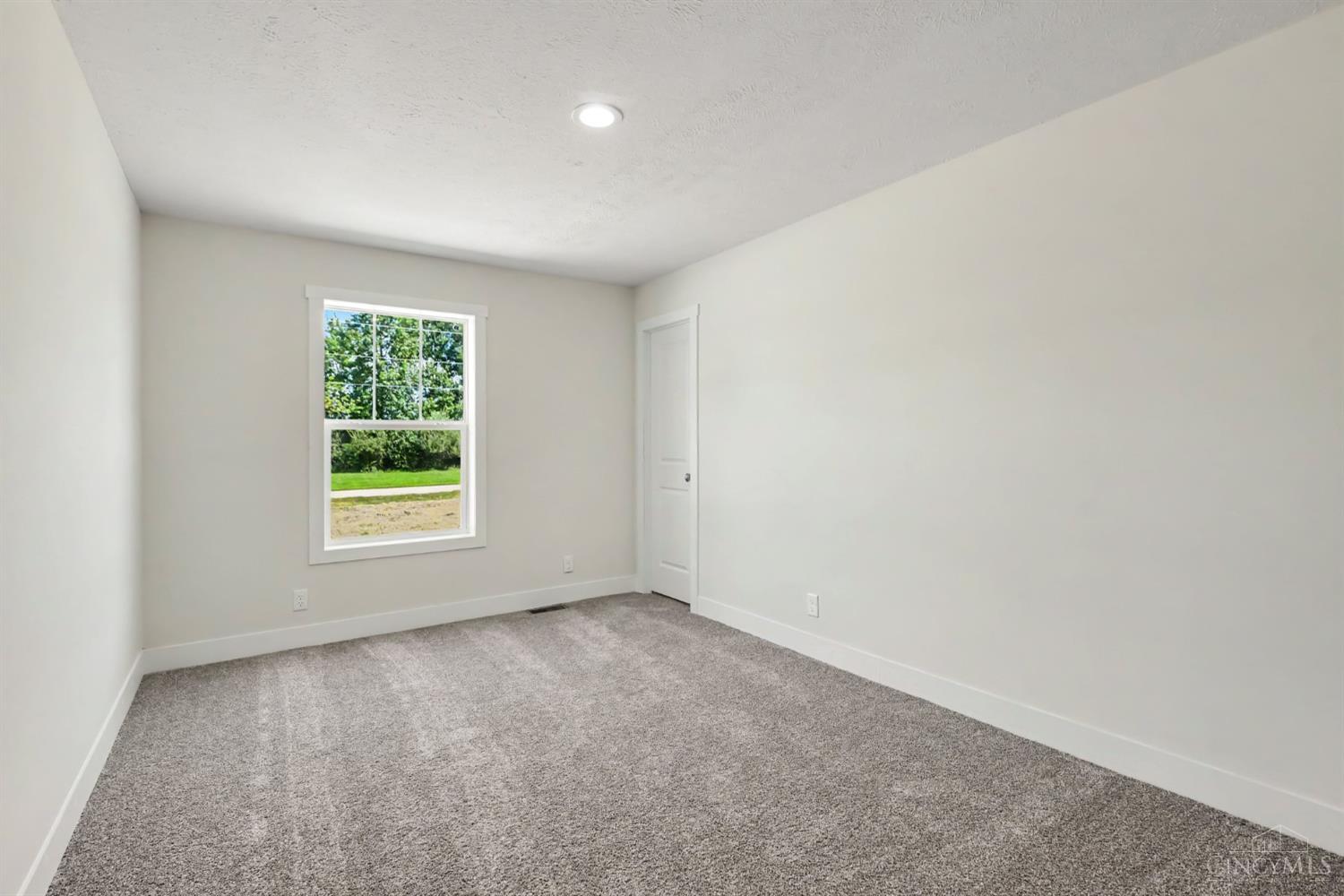 1724 Commissioners Way Property Photo 25