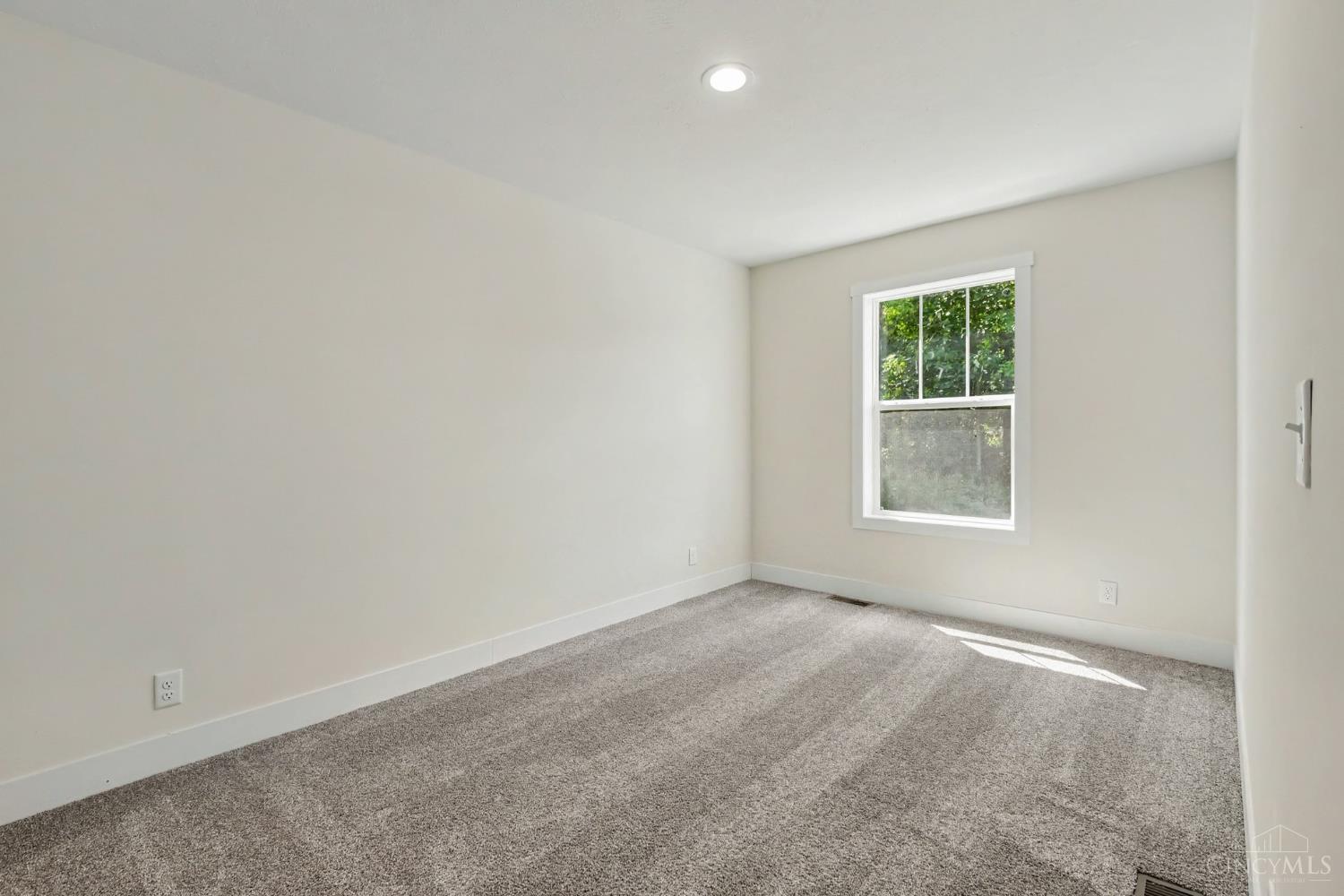 1724 Commissioners Way Property Photo 26