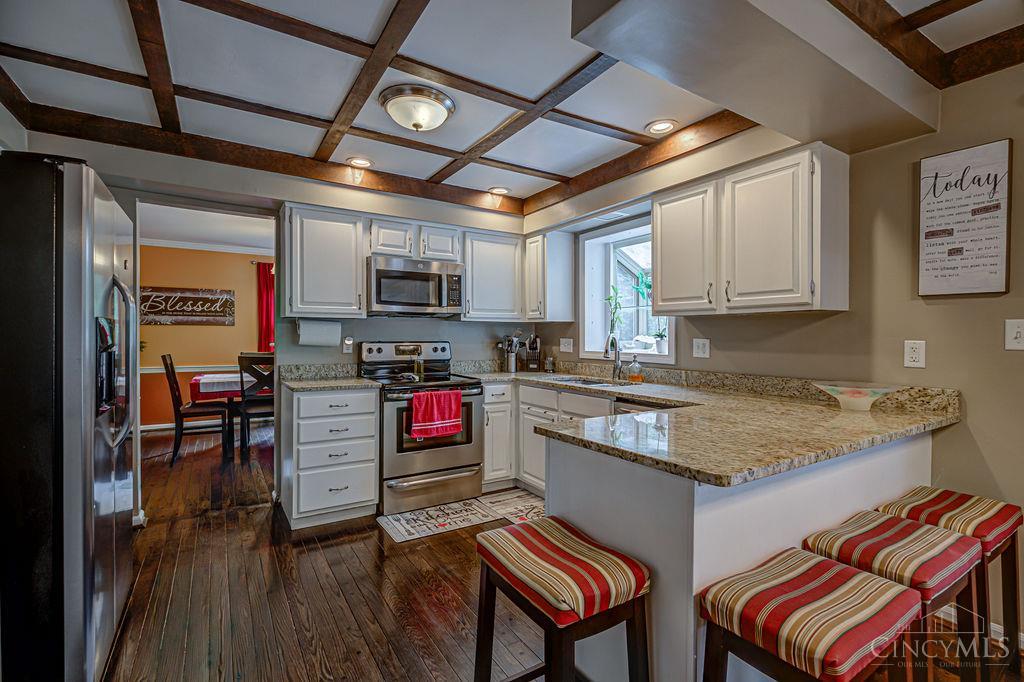 7885 Oak Leaf Circle Property Photo 10