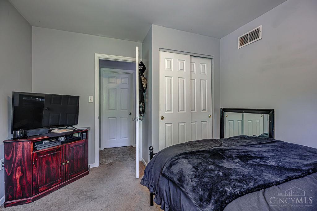 7885 Oak Leaf Circle Property Photo 23
