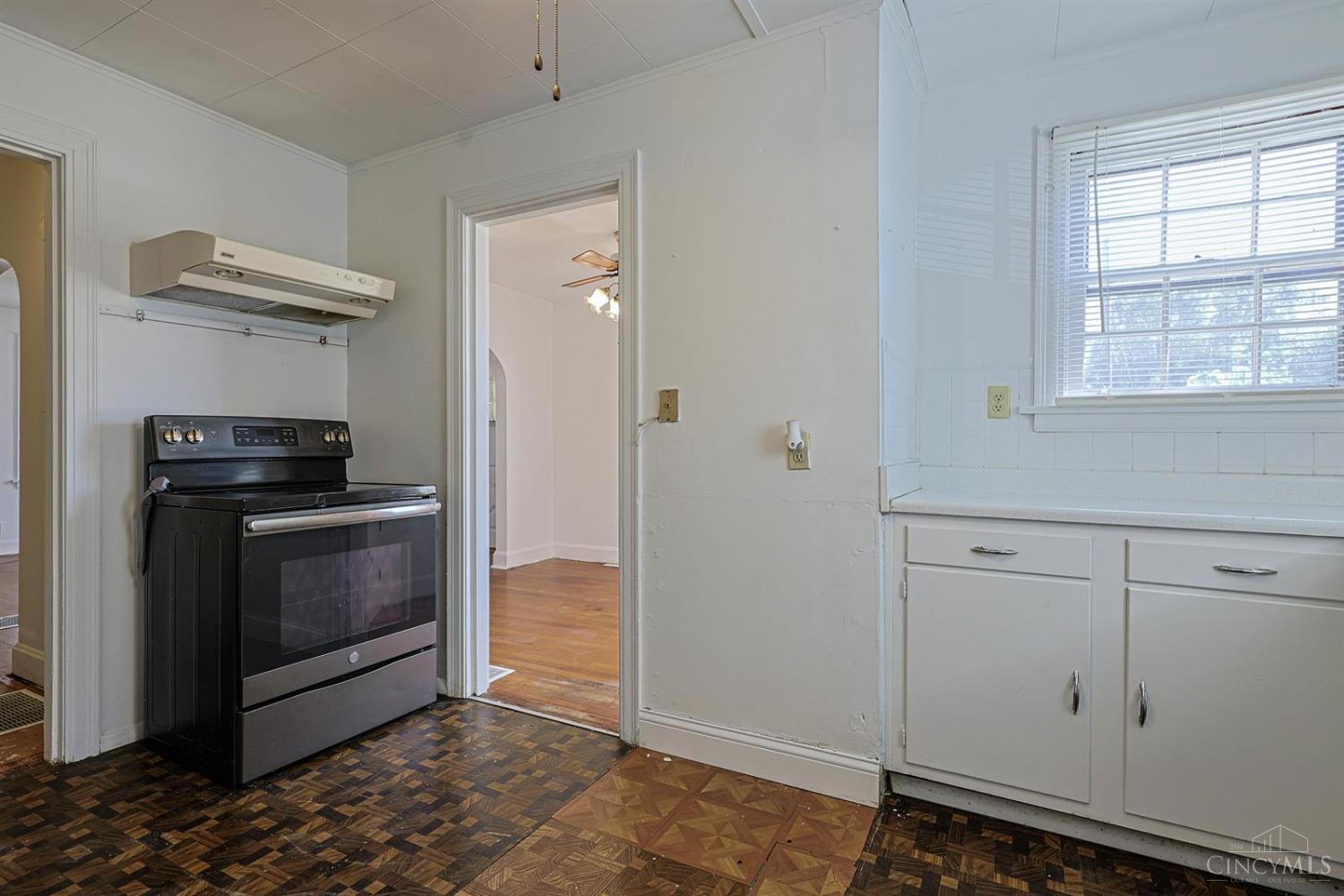 1179 Beacon Street Property Photo 13