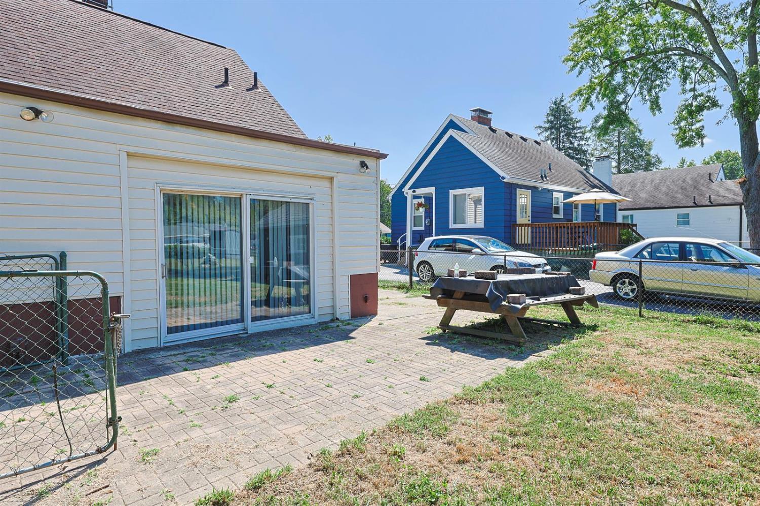 1179 Beacon Street Property Photo 27