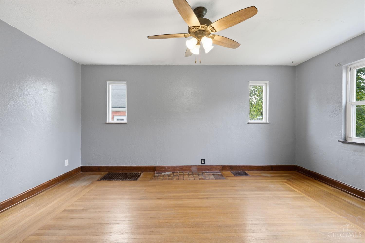 4056 Mcfarran Avenue Property Photo 4