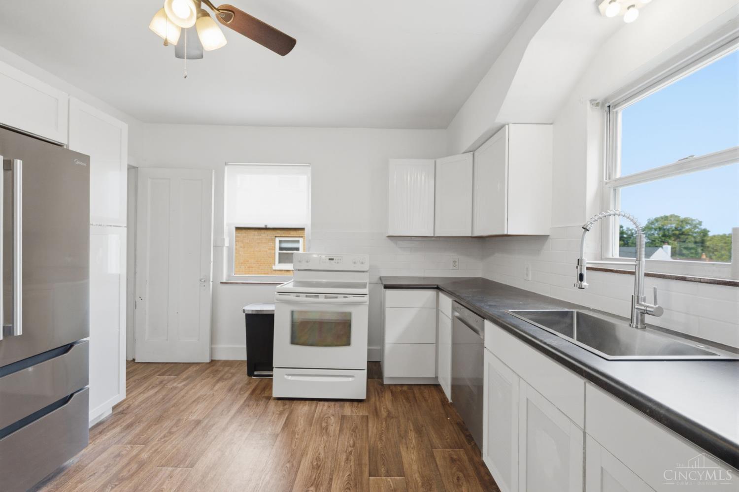 4056 Mcfarran Avenue Property Photo 11