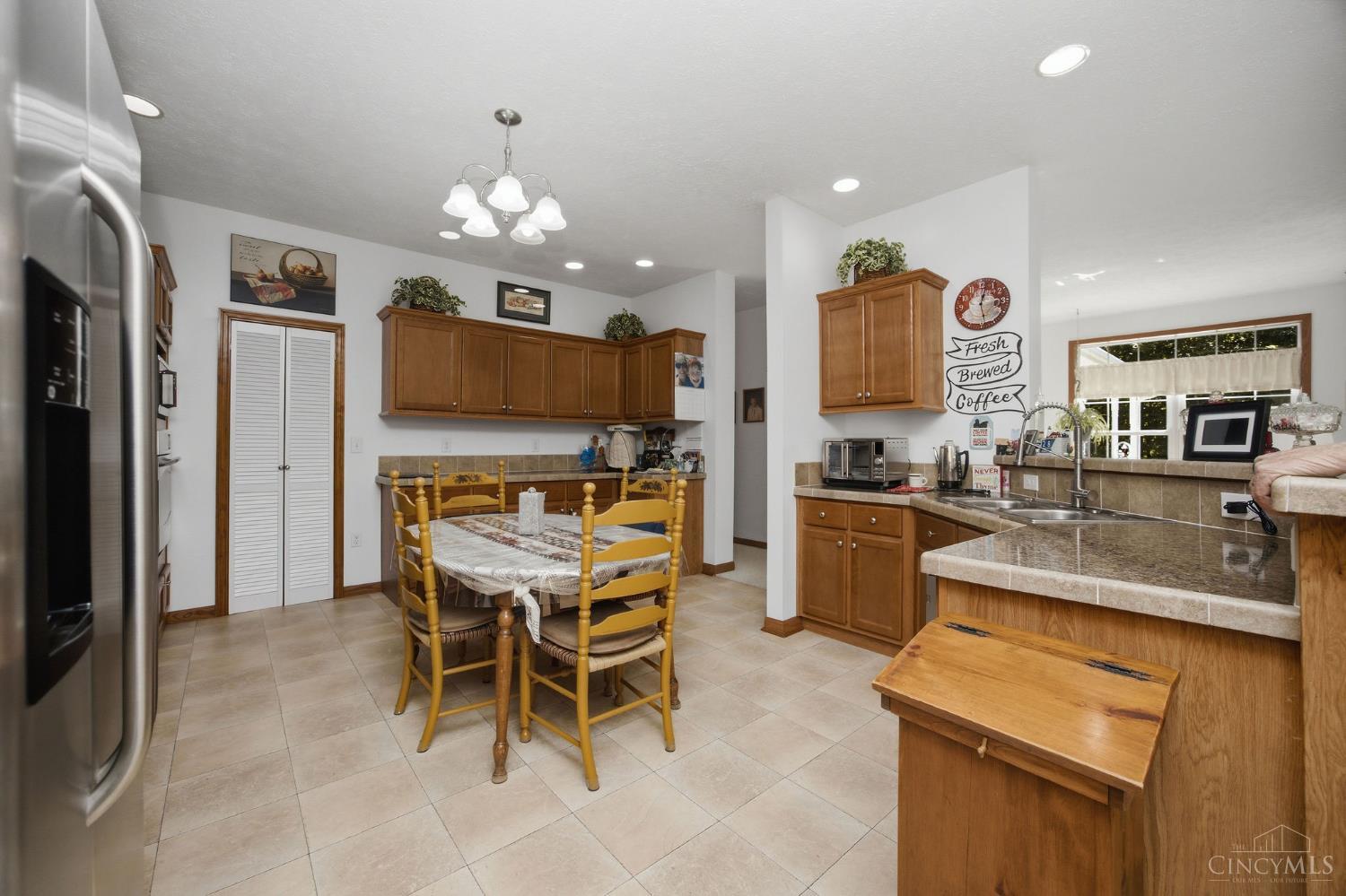 6790 Junction Road Property Photo 13