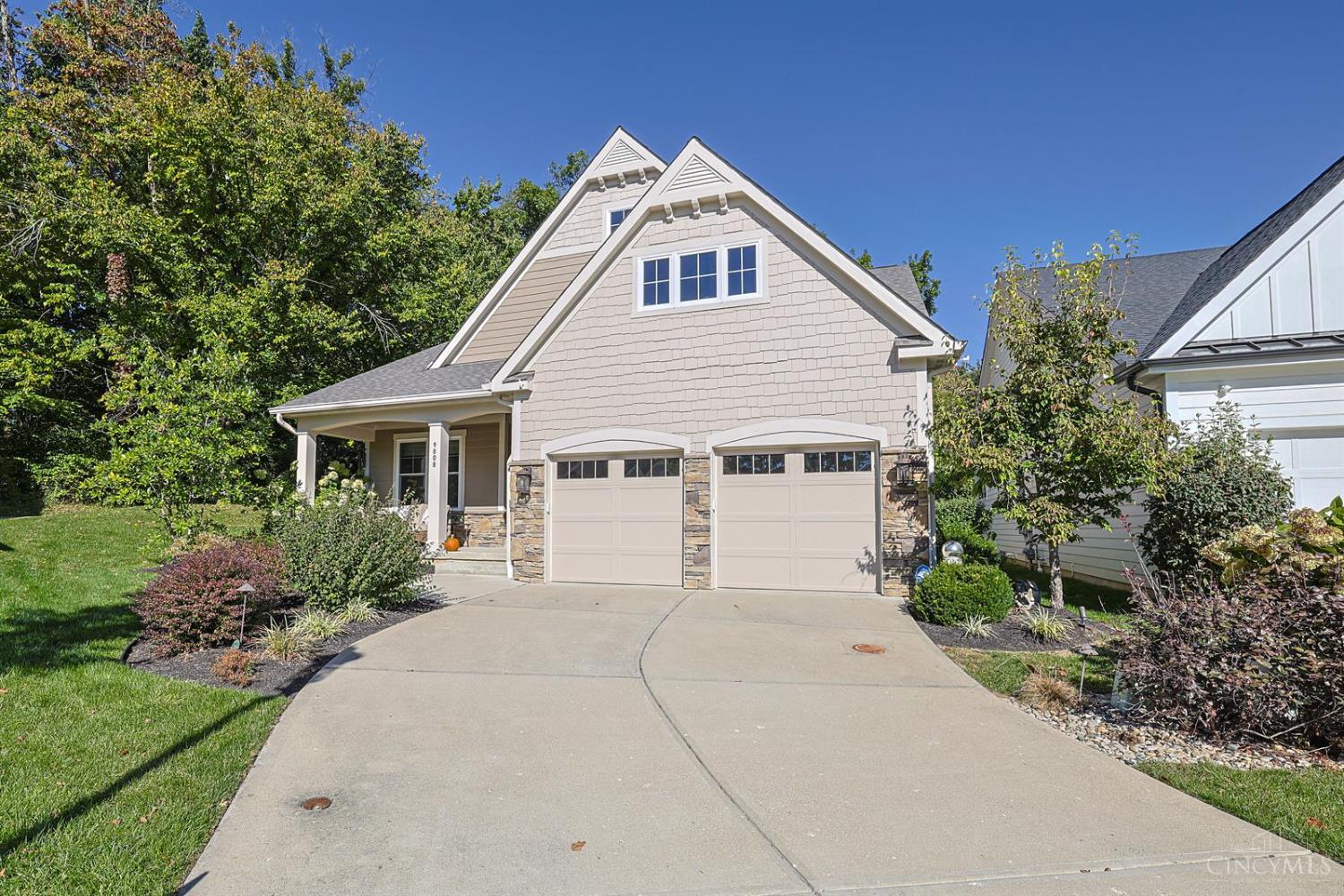 9808 Orchard Trail Property Photo 2