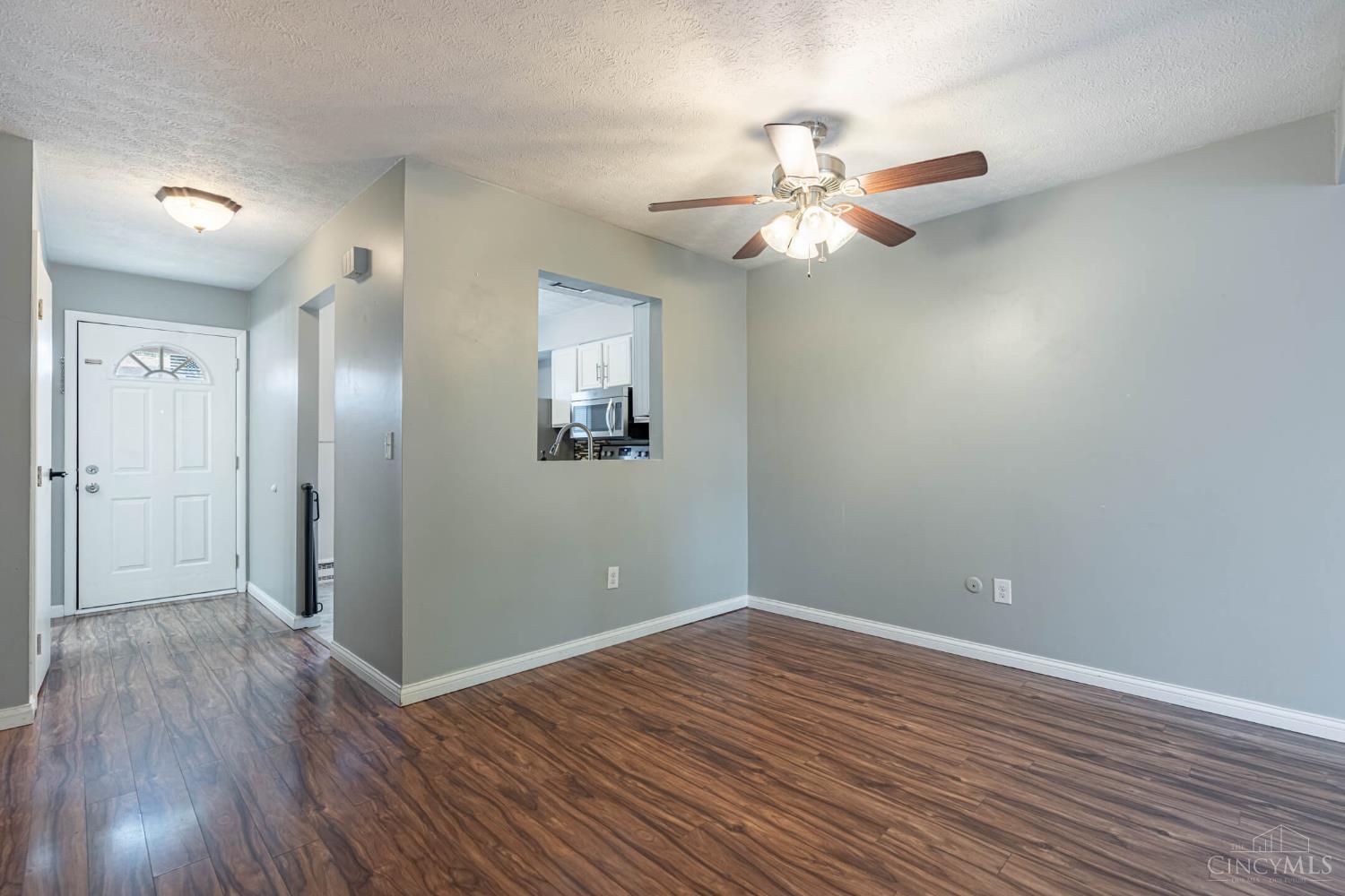 4525 Bonita Drive Property Photo 5