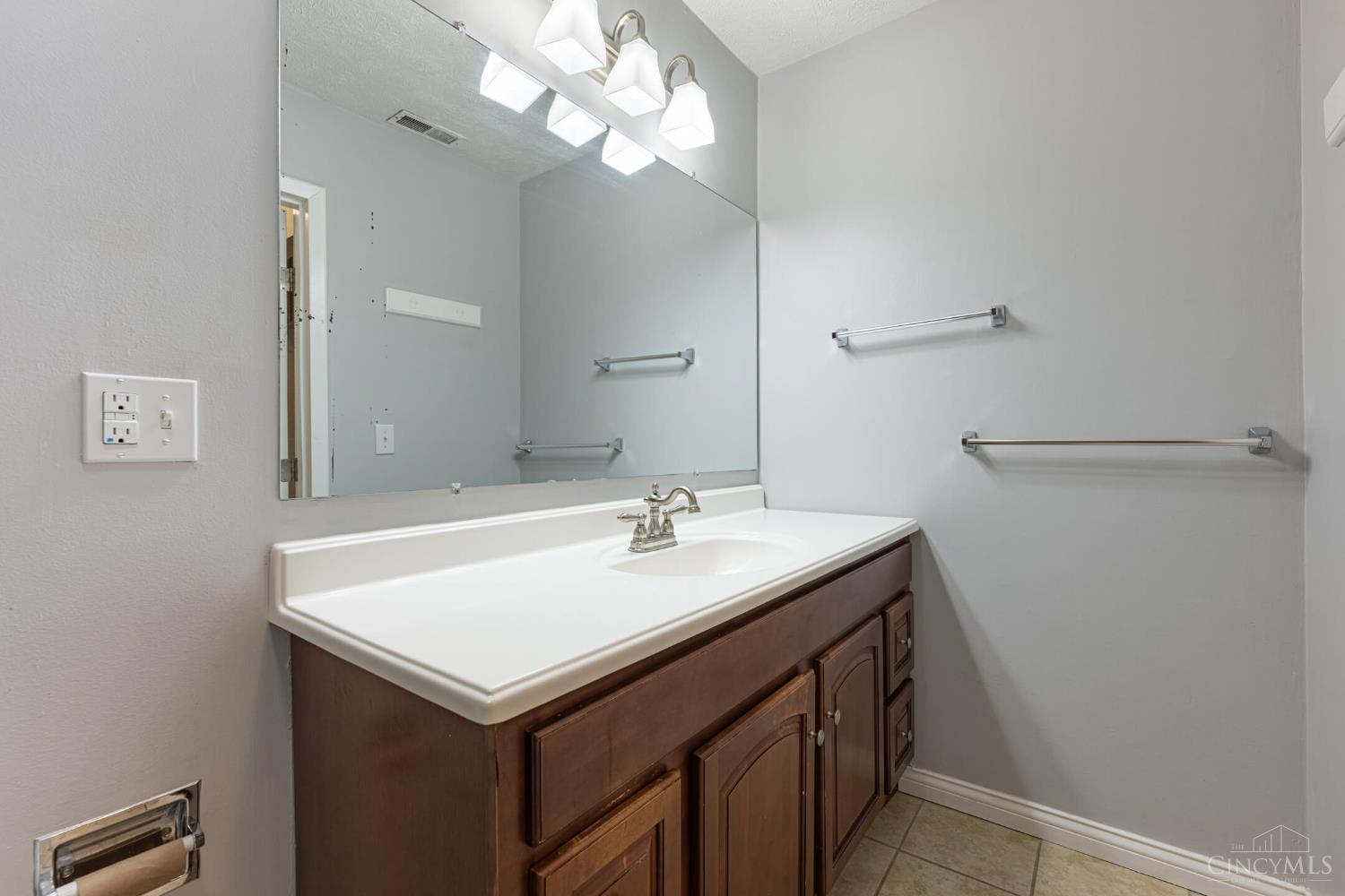 4525 Bonita Drive Property Photo 14