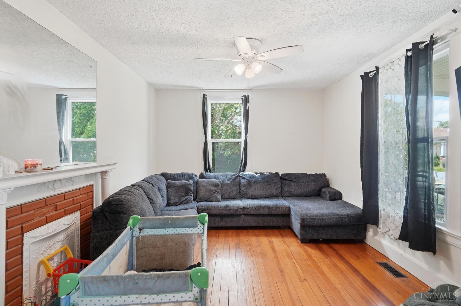 361 Williams Avenue Property Photo 7
