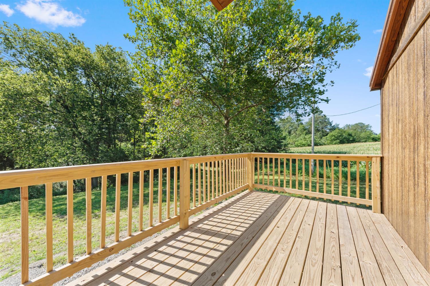 573 Hackleshin Road Property Photo 10