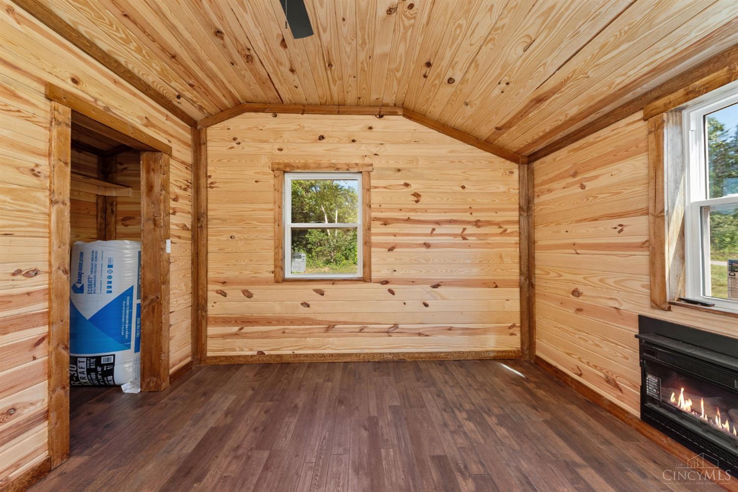 573 Hackleshin Road Property Photo 19
