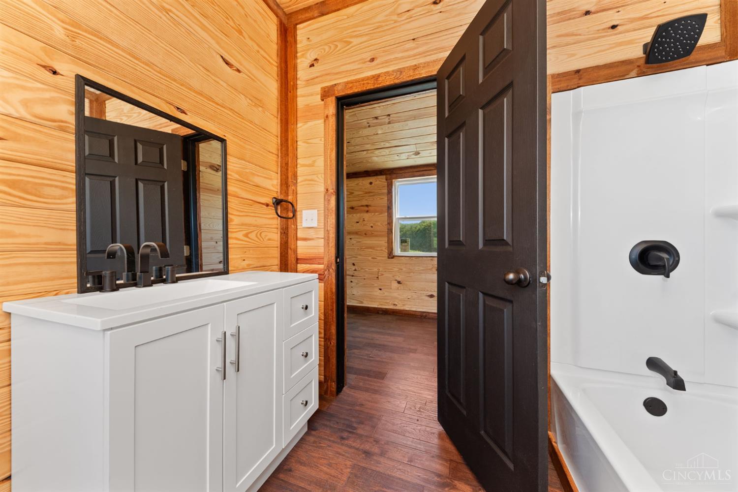 573 Hackleshin Road Property Photo 25