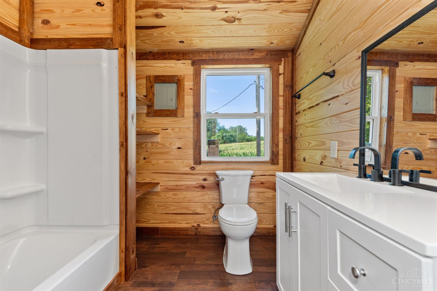 573 Hackleshin Road Property Photo 26