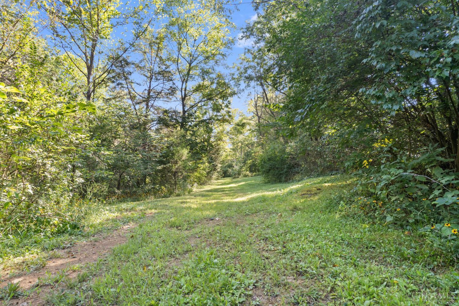 573 Hackleshin Road Property Photo 33